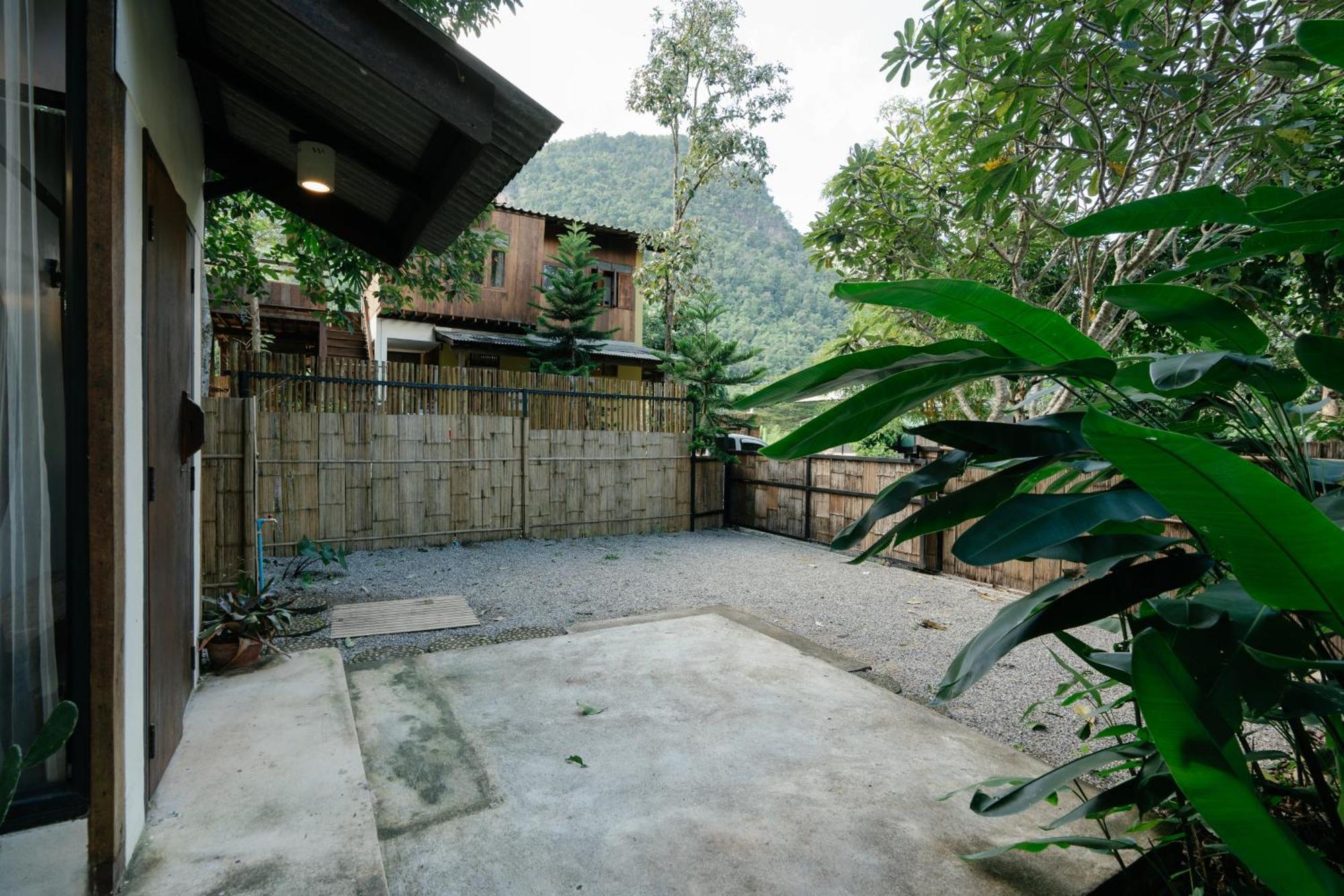 Ashi Guesthouse Chiangdao Chiang Dao Extérieur photo